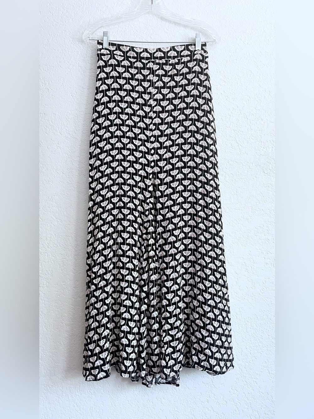 NWT Bobeau Black White Geometric Patterned Maxi Skirt XS Casual Boho Festival